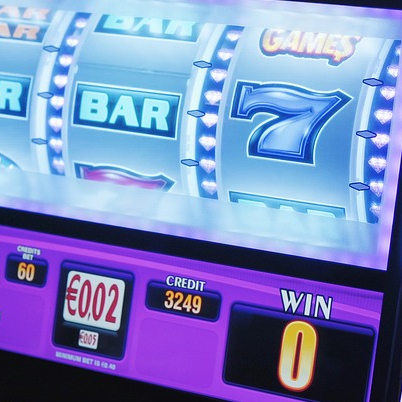 Slots & iGaming